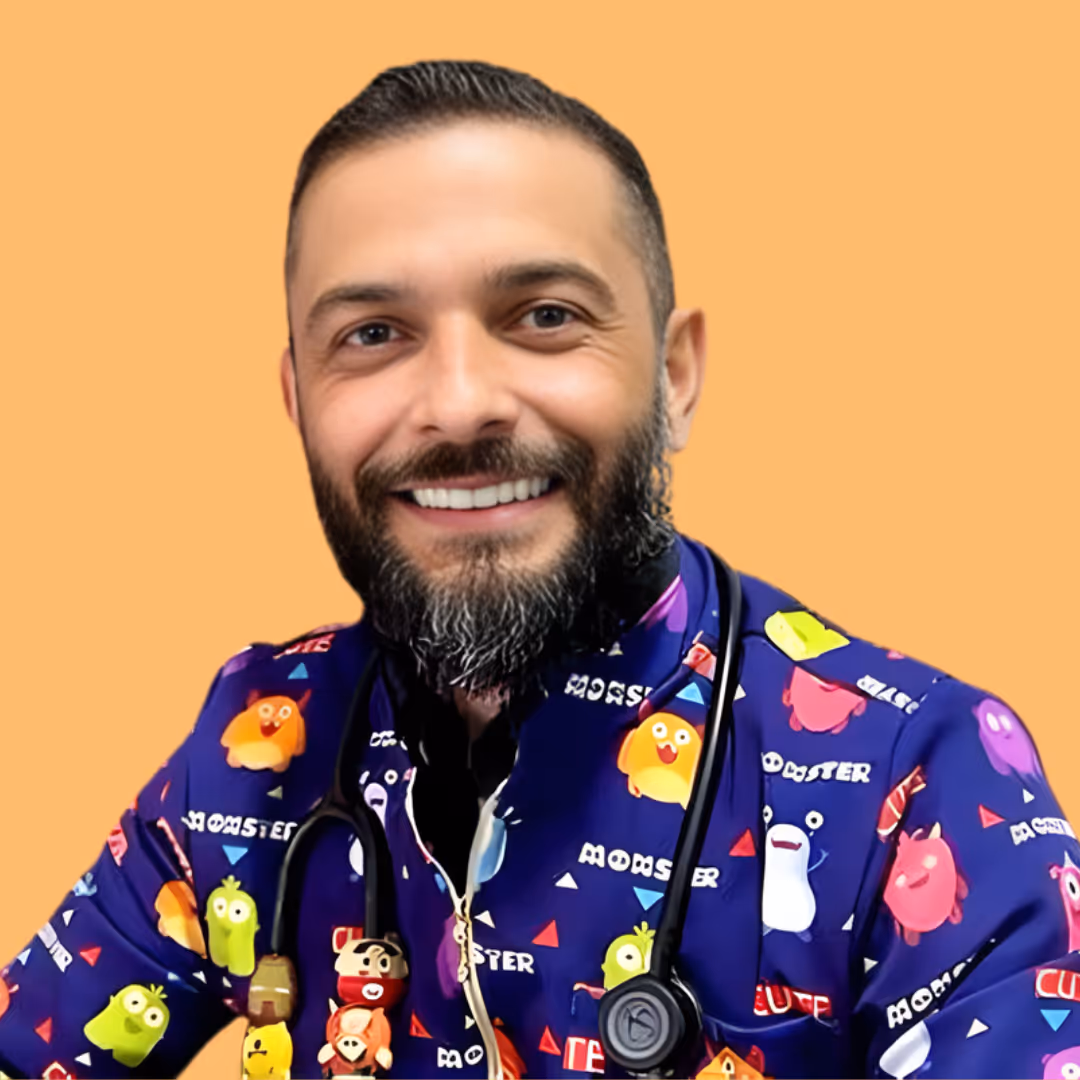 Dr. Lázaro Alves